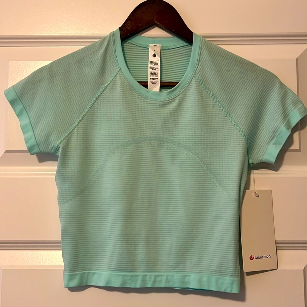 Lululemon Swiftly Tech Cropped
